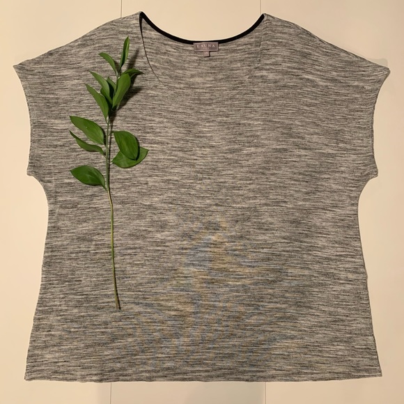 Laura Tops - 🔷 Laura Plus Grey Patterned T-Shirt